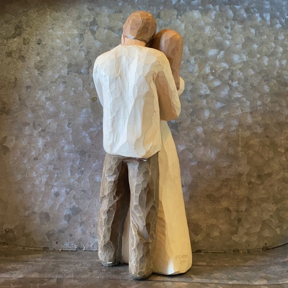 Willow Tree Together - Picture 2 of 4